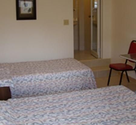 Micro Beach Hotel Garapan Bilik gambar